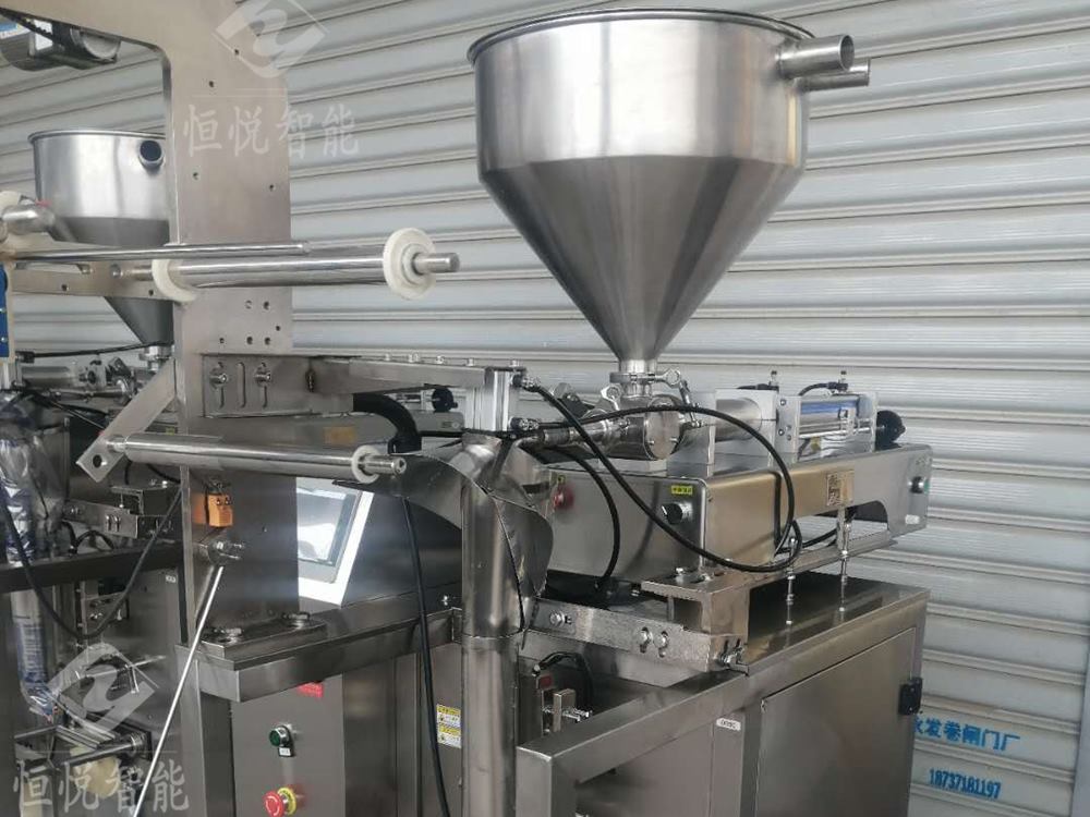自動袋裝膏體黄瓜视频免费视频發貨現場